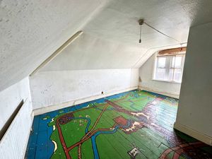 Photo 11- click for photo gallery